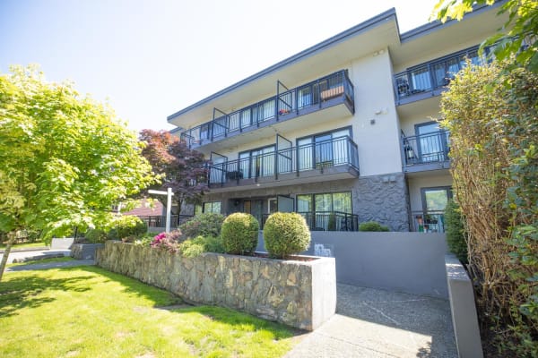 Frieda Villa property